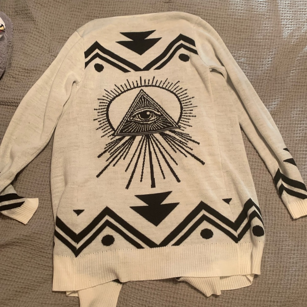 Beautiful soft cardigan!